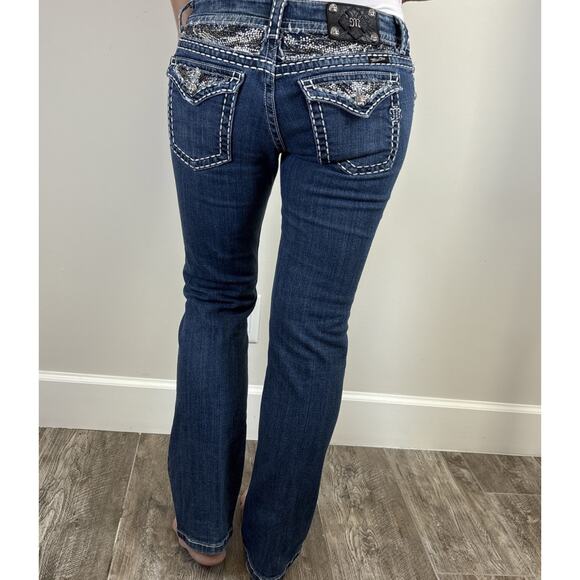 Miss Me Bling Pocket Bootcut Y2K Inspired Jeans Western Glam Cowgirl Denim sz 30 - Picture 2 of 16